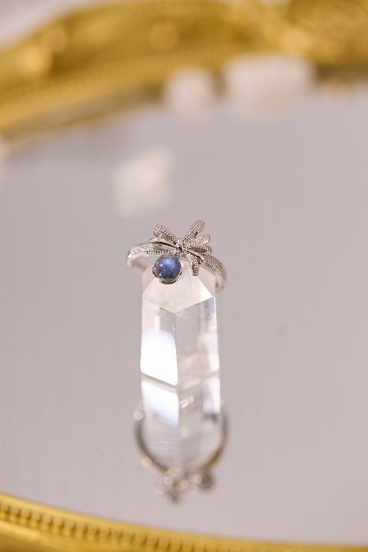 R073-灰月光蝴蝶結形S925開口戒指