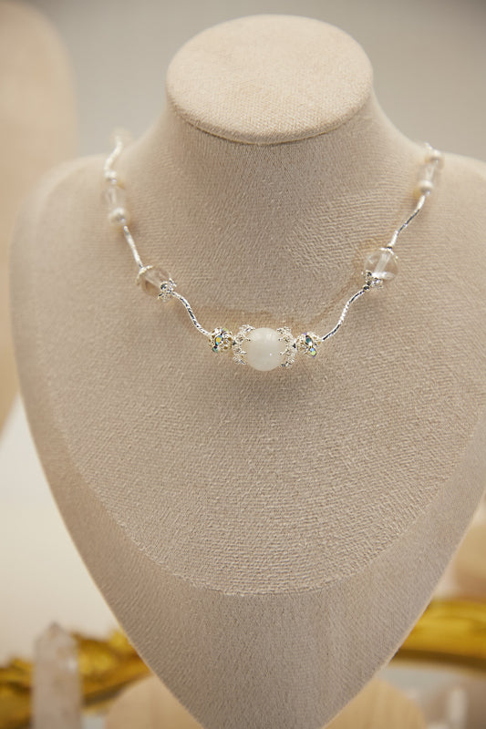 N002-White Ghost・White Crystal・Freshwater Pearl-Magnetic Choker