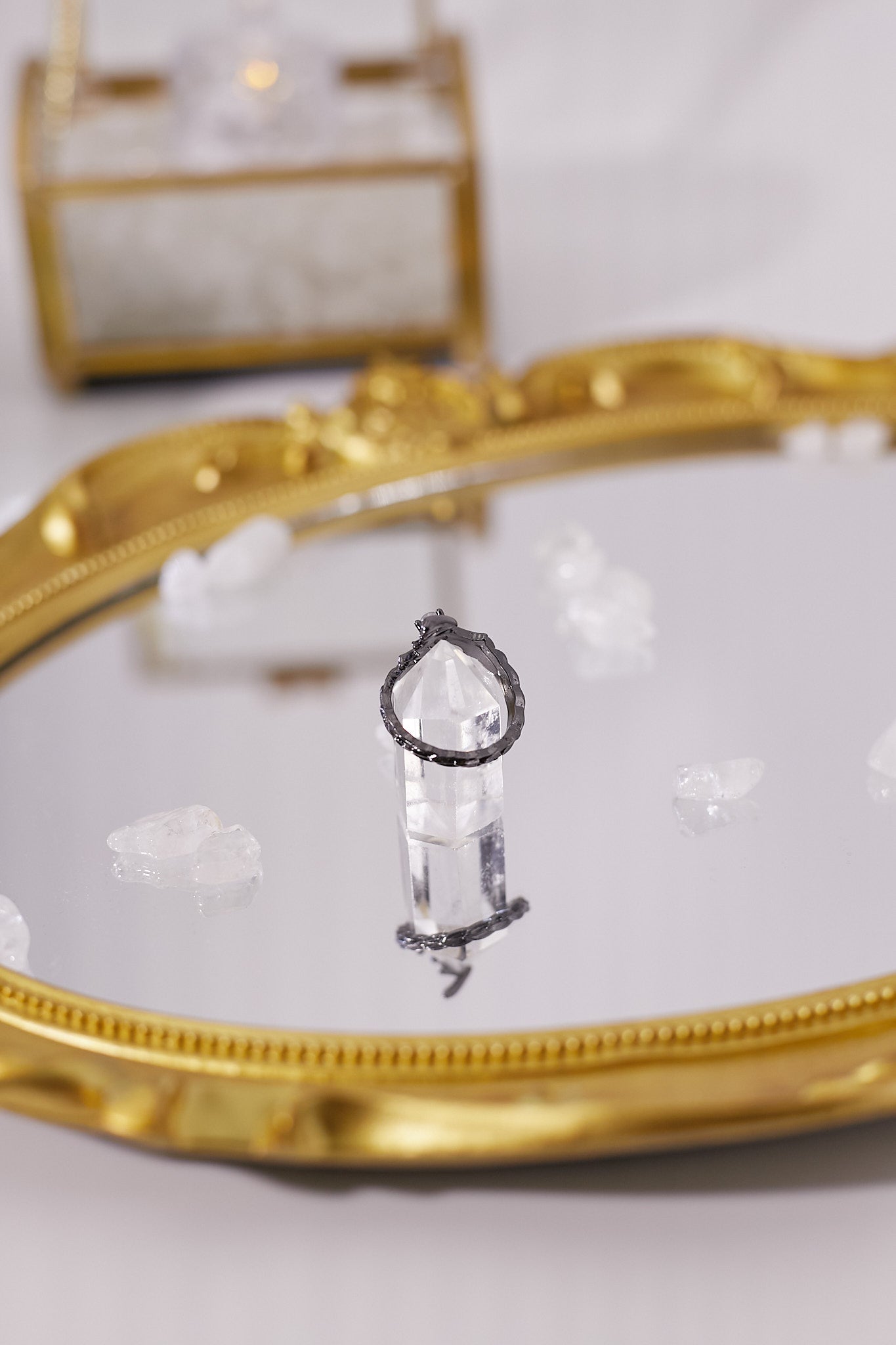 R036-Gray Moonlight Open Ring