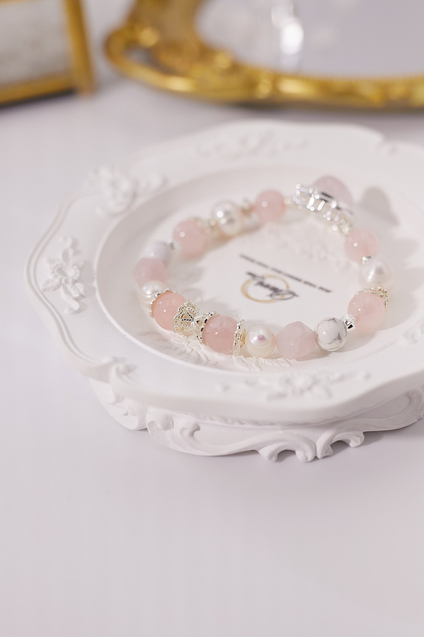 C029-Pink quartz, freshwater pearl, white turquoise