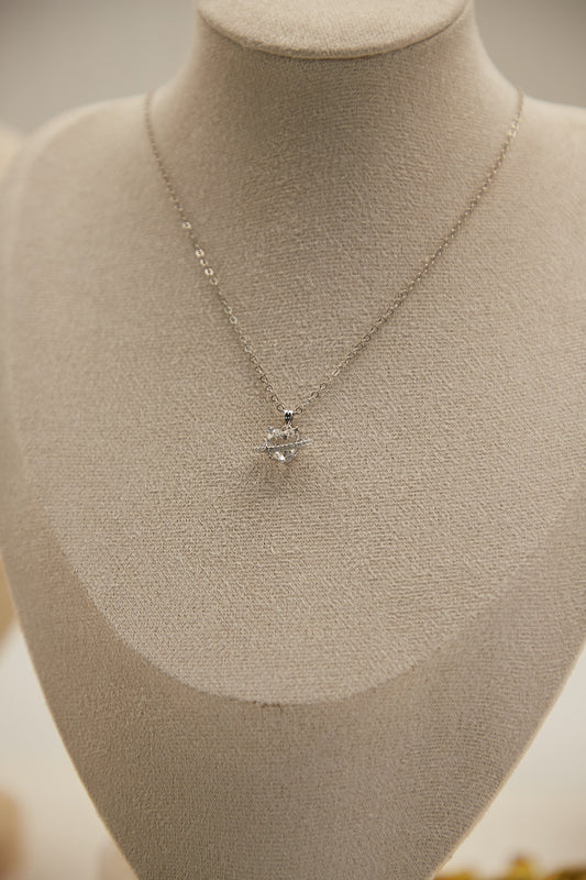 N018-White crystal planet pendant with magnetic necklace