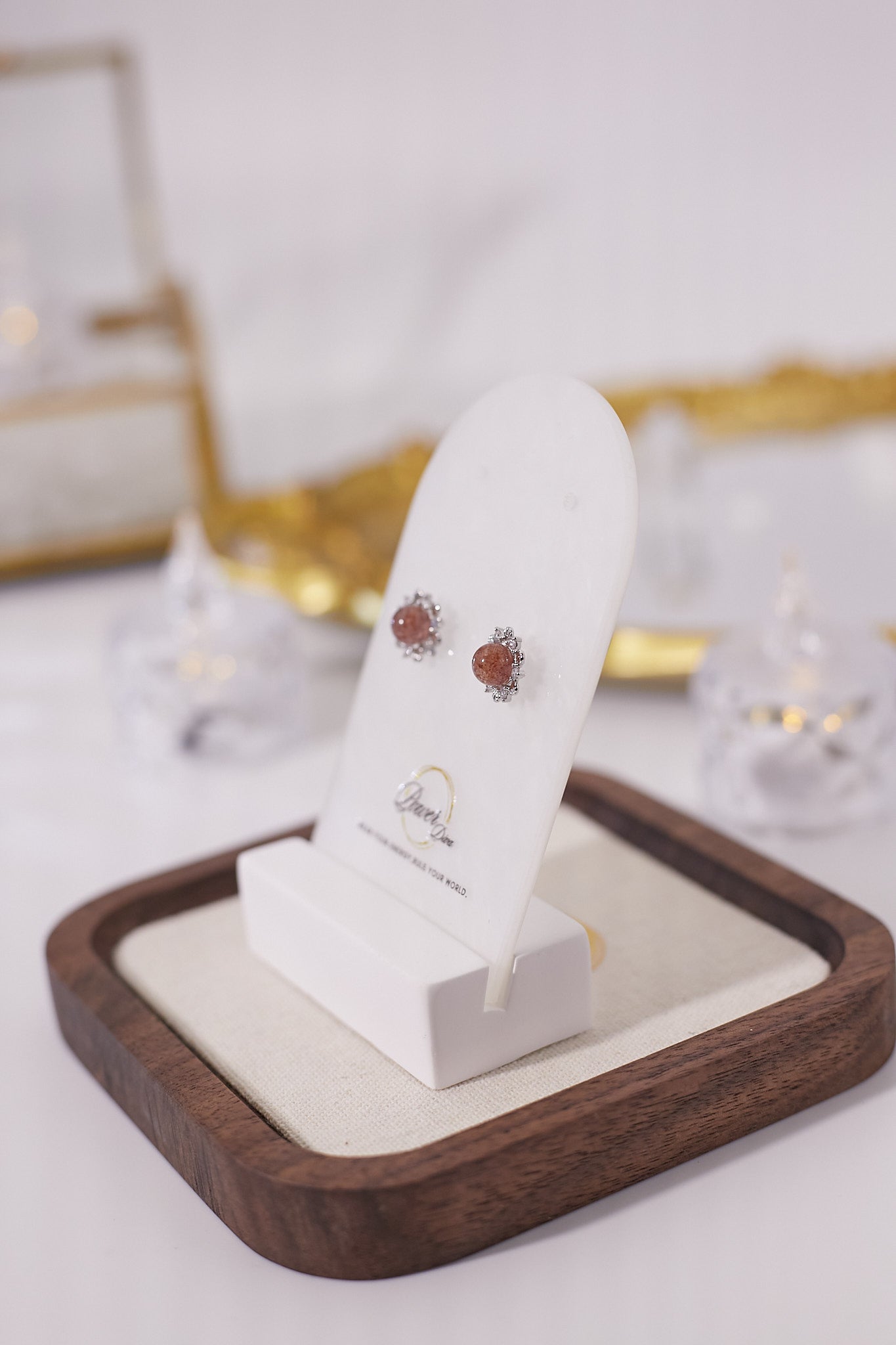 E043-Strawberry crystal flower earrings (6MM)