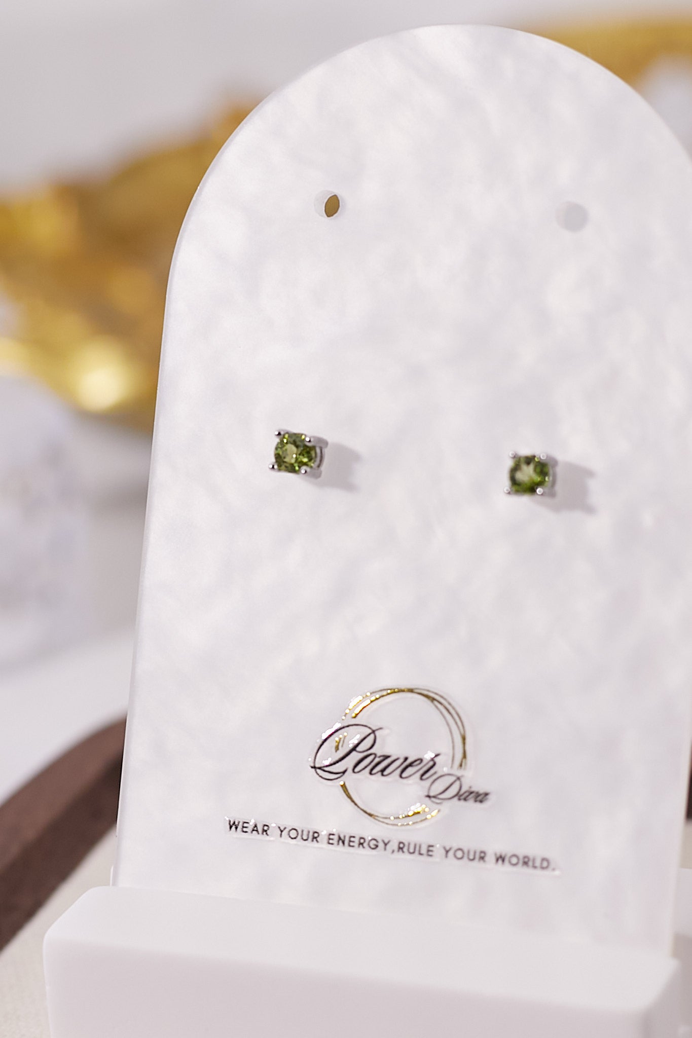 E044-Olivine earrings (4MM)