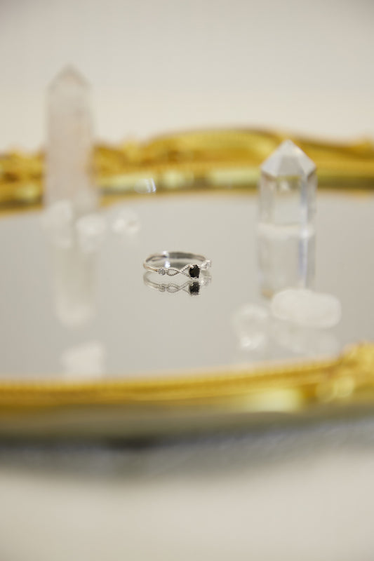 R020- Black Spinel S925 Open Ring