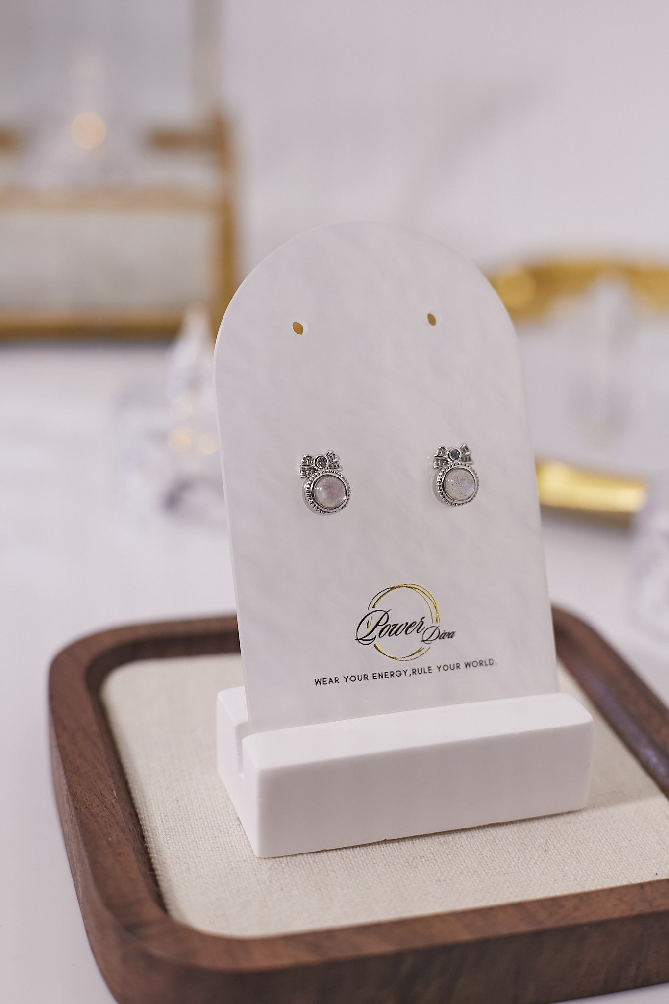 E068-Gray Moonlight Bow Round Earrings