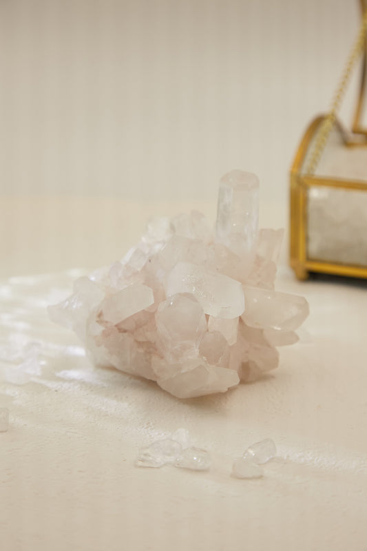 Wqc009-White Crystal Cluster