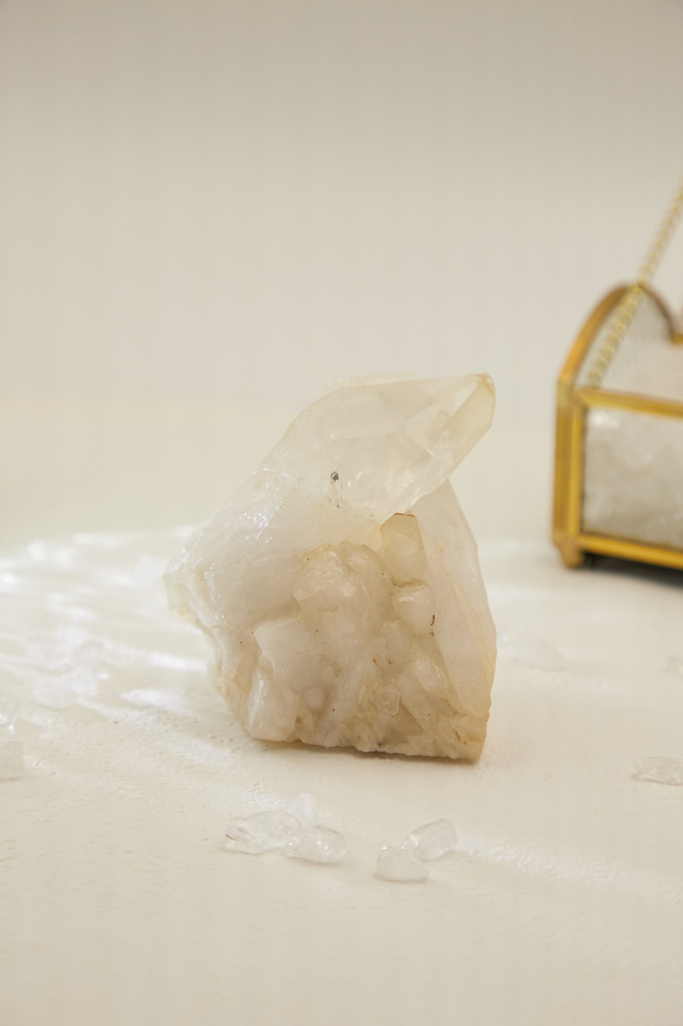 Wqc010-White Crystal Cluster