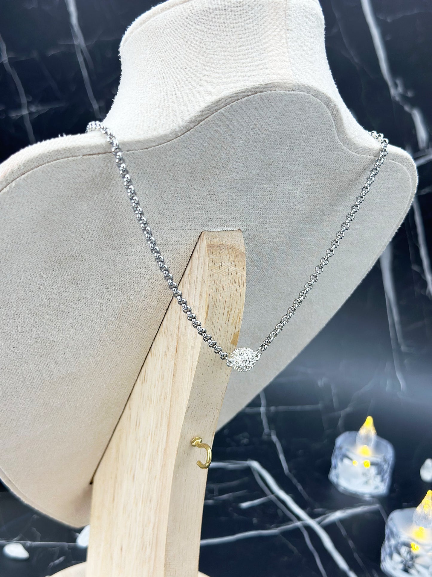 N031-White Crystal Witch Magnetic Necklace