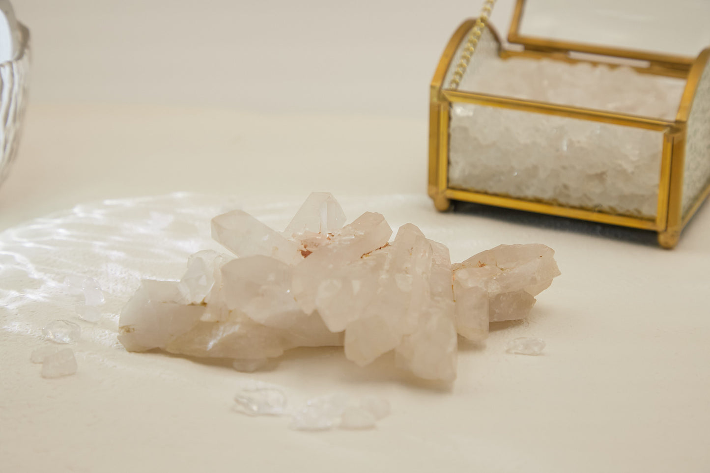 Wqc011-White Crystal Cluster