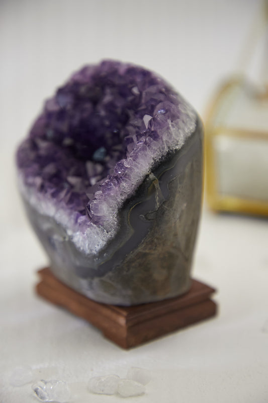 AME002 - Amethyst Town