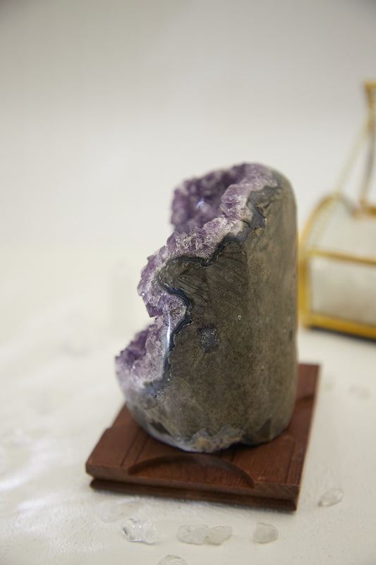 AME003 - Amethyst Town