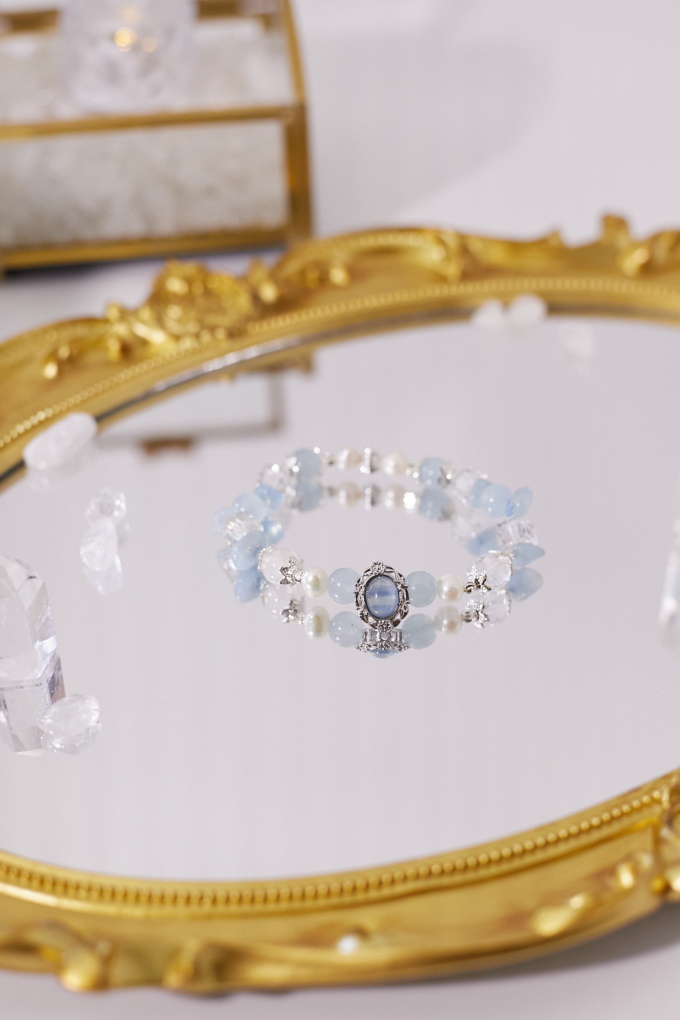 C040-Aquamarine. Freshwater Pearl. White Asai