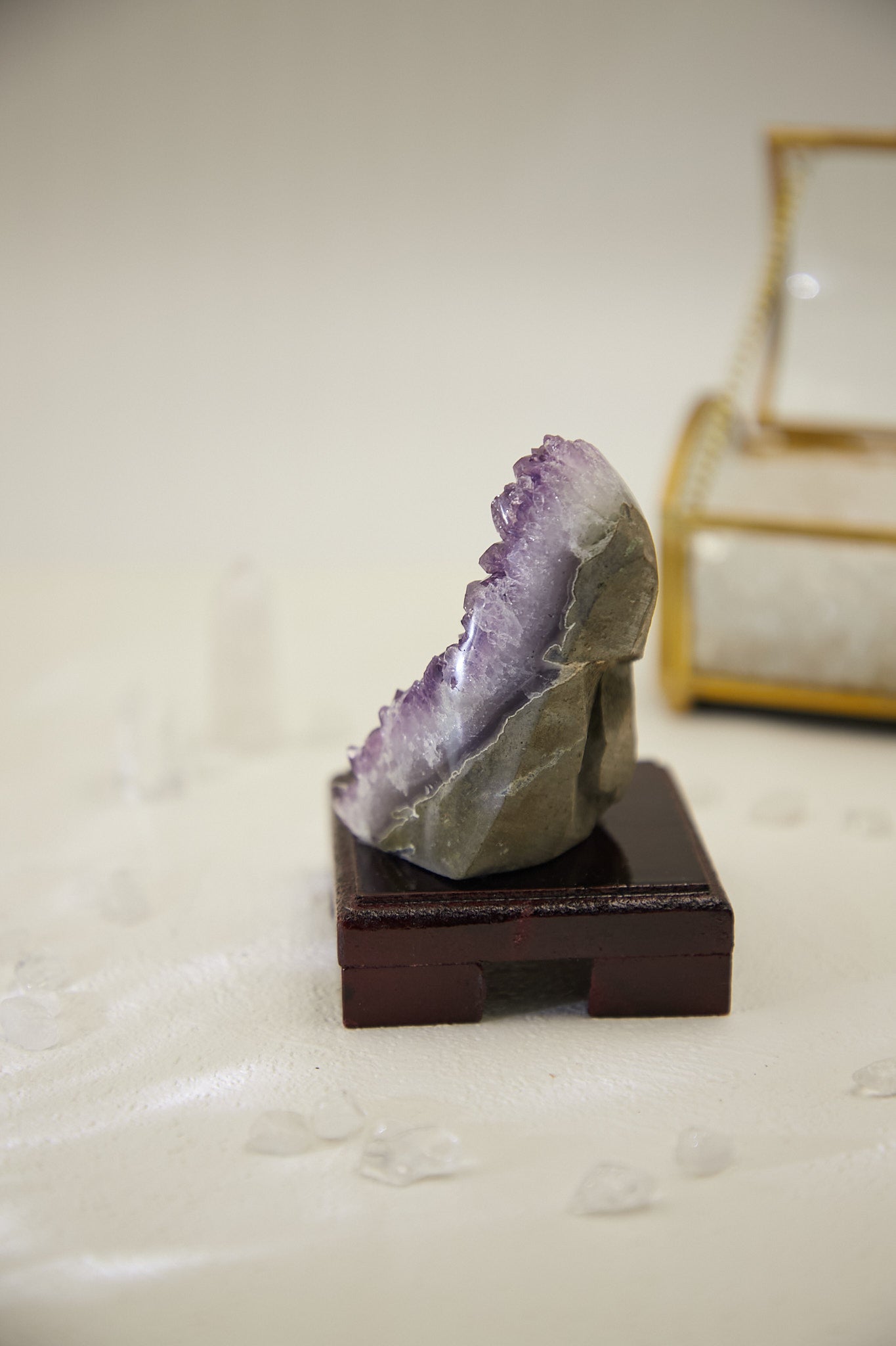 AME009 - Amethyst Town