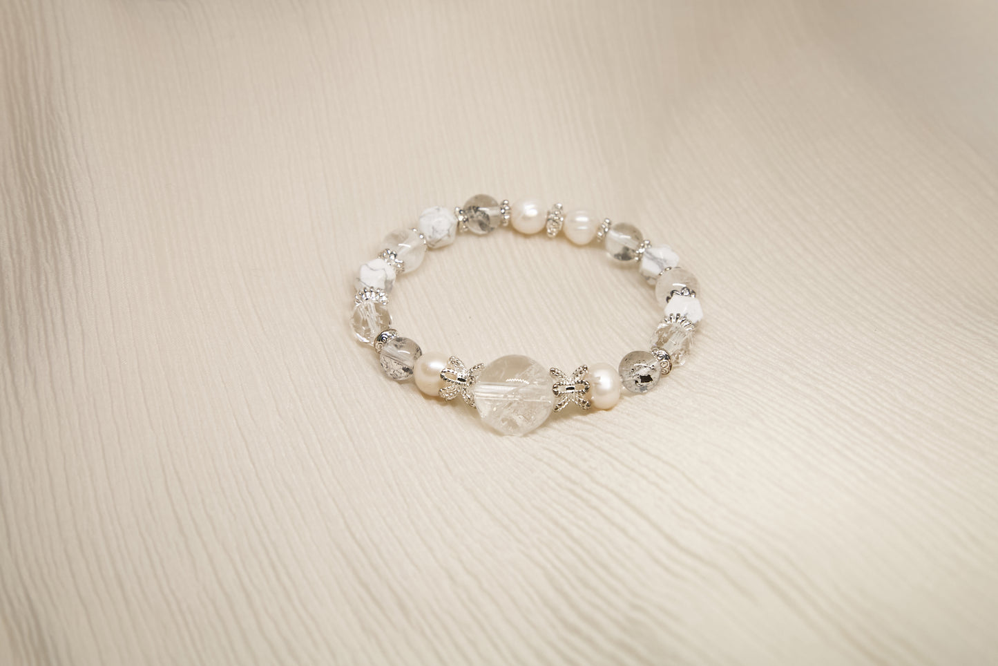 C001-White crystal, black sparkle, white turquoise, white asai, freshwater pearl