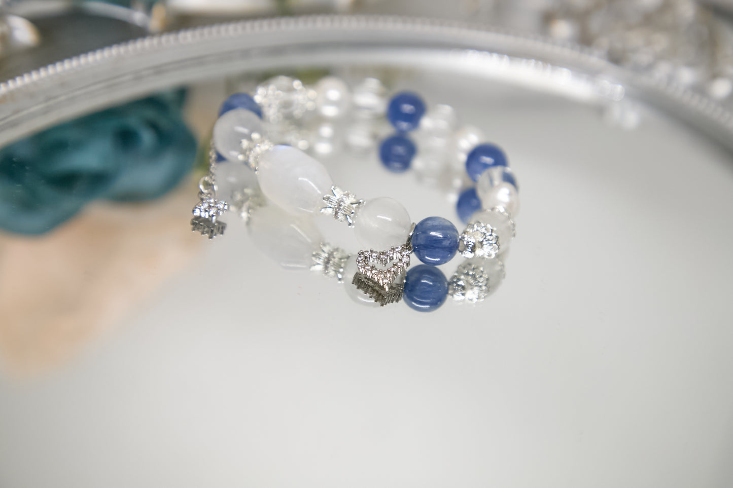 C011-Moonstone. White Ghost. Blue Crystal. Freshwater Pearl