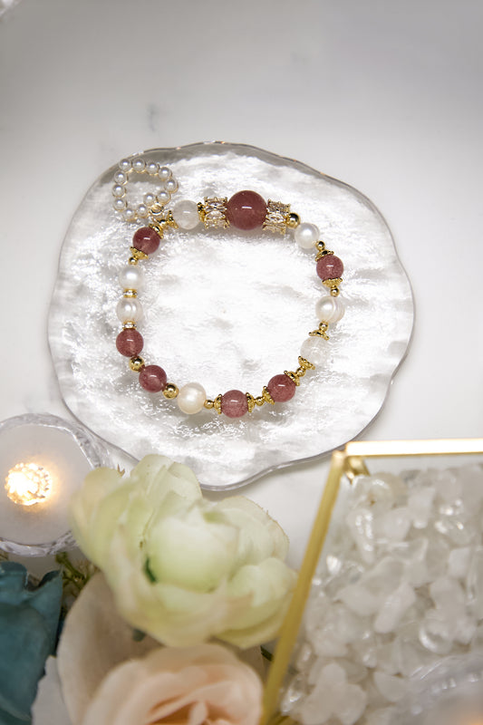 C019-Reddish Ice Strawberry・Freshwater Pearl・White Asai
