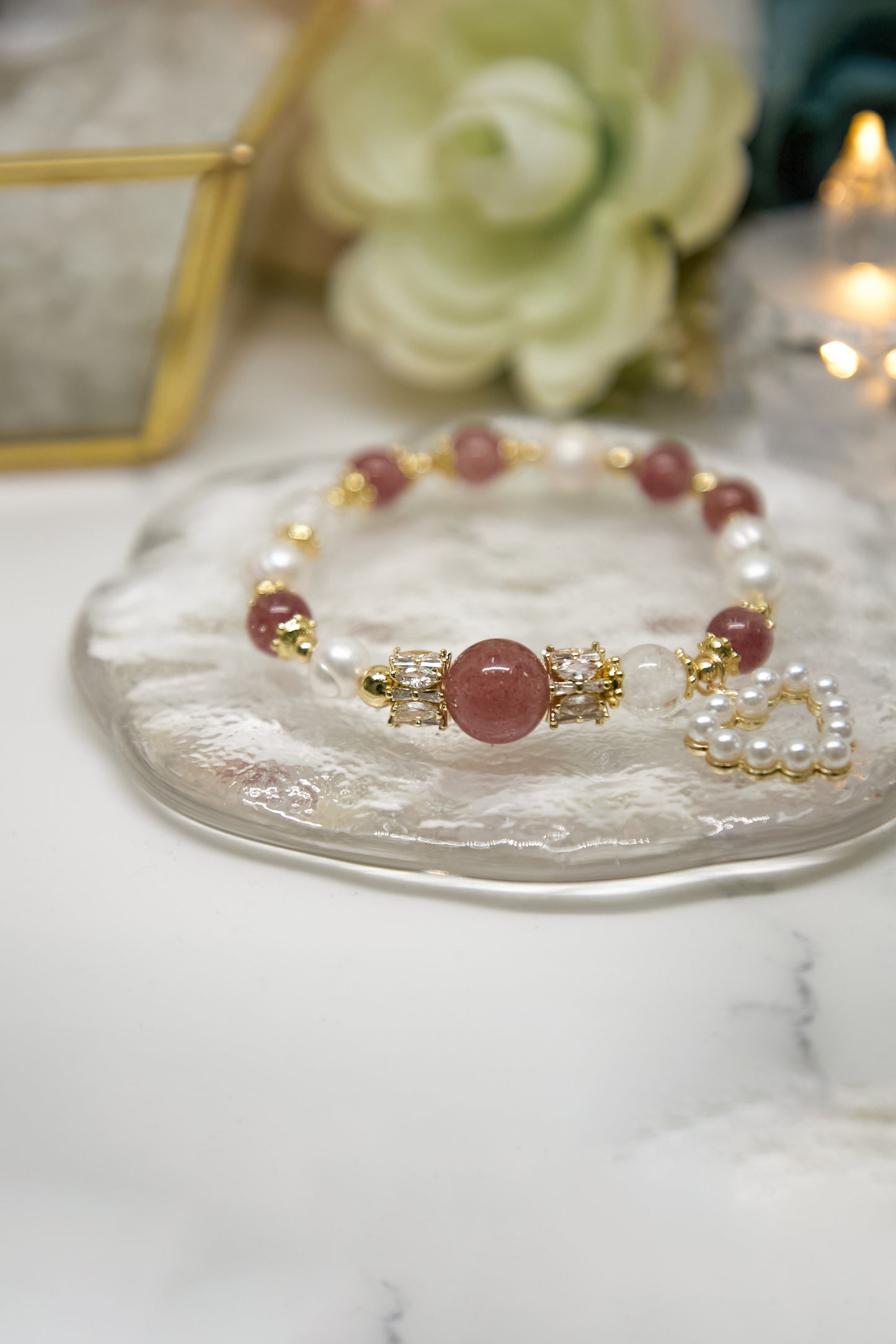 C019-Reddish Ice Strawberry・Freshwater Pearl・White Asai