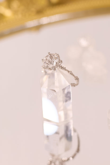 R046-White crystal five-pointed star S925 open ring