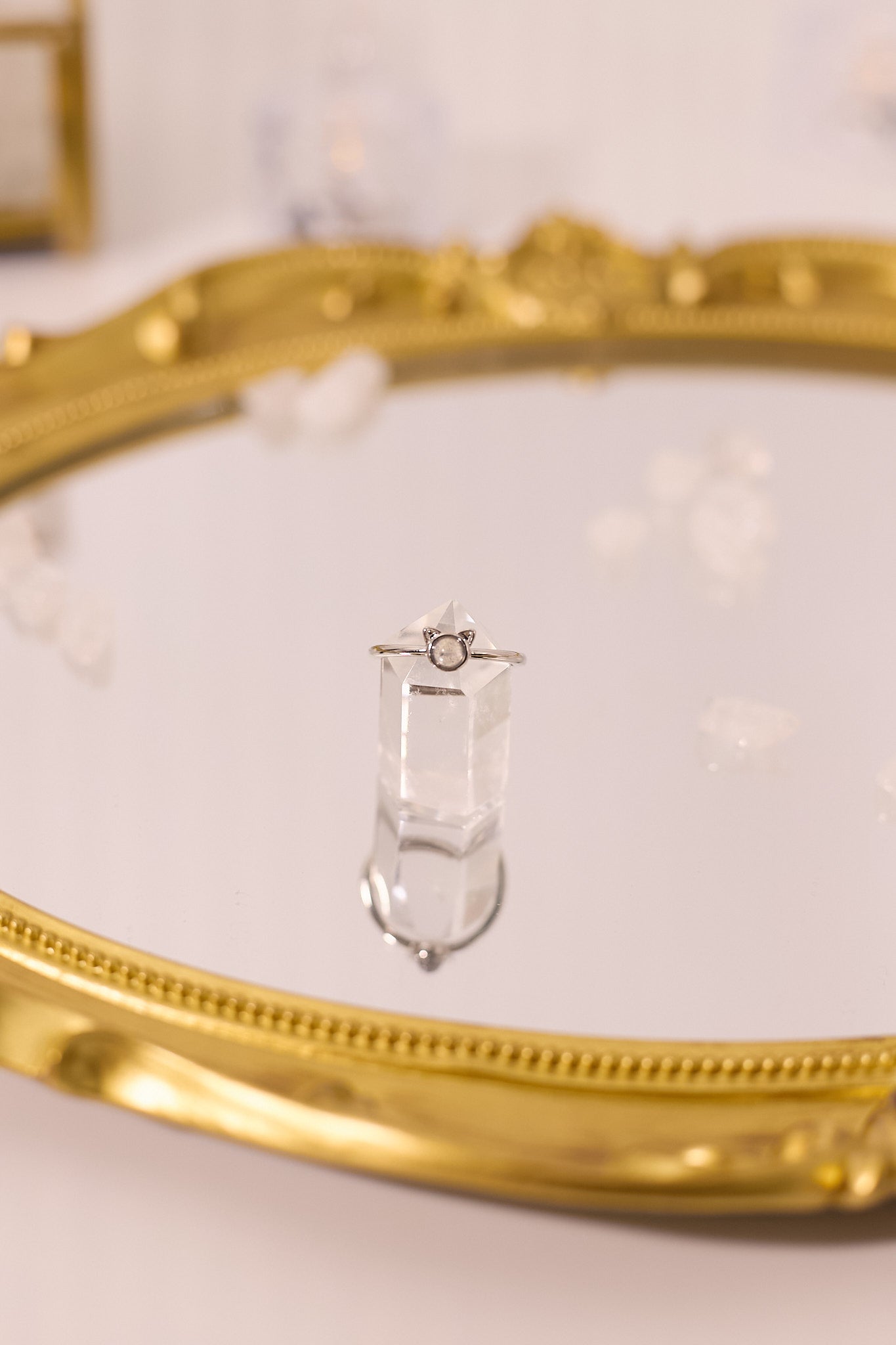 R065-Gray Moonlight Cat Shape S925 Open Ring