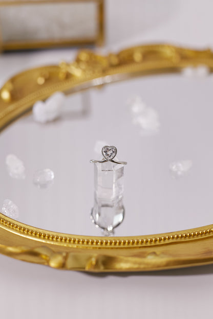 R039-White crystal heart-shaped open ring