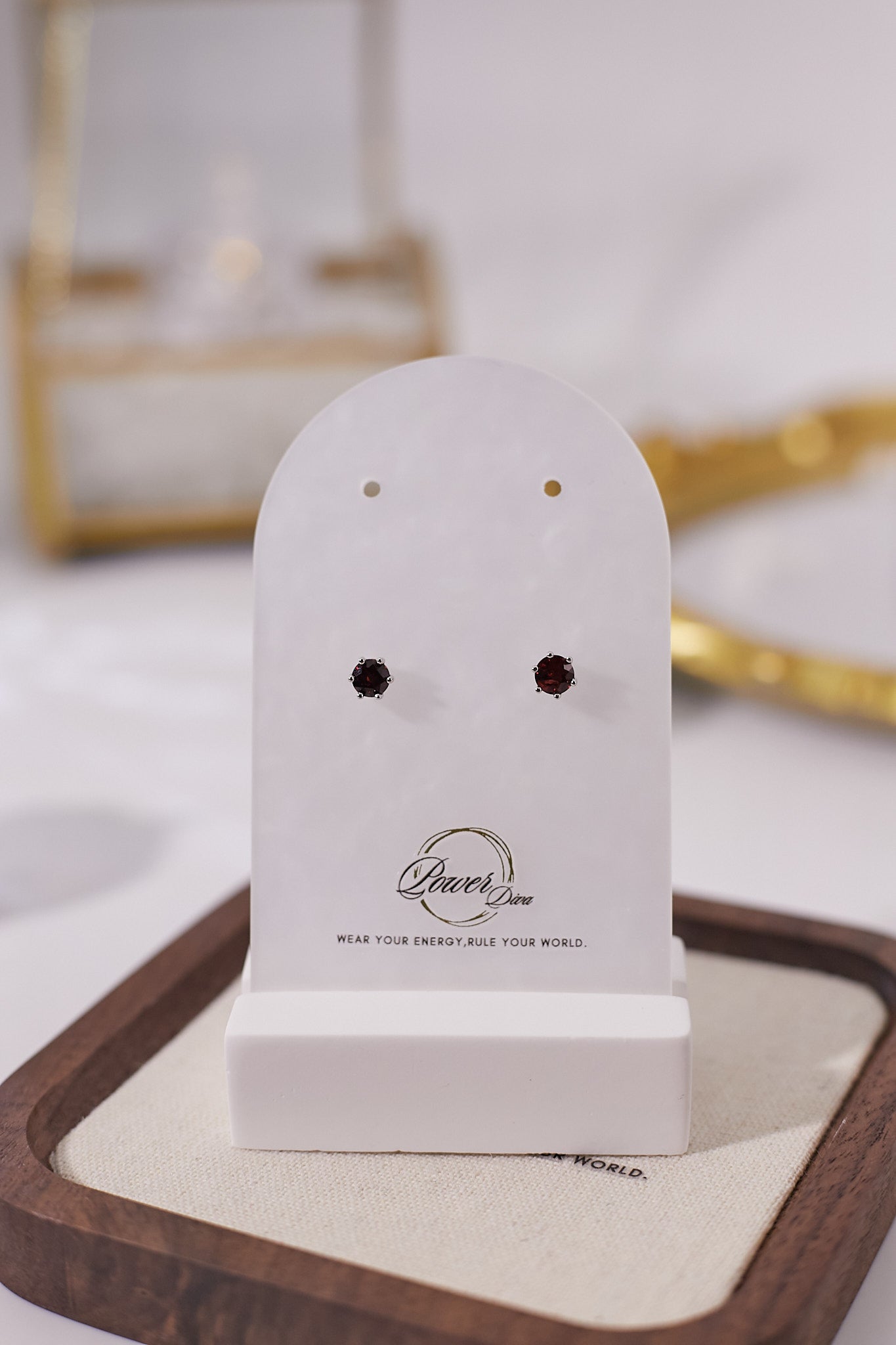 E051-Garnet earrings