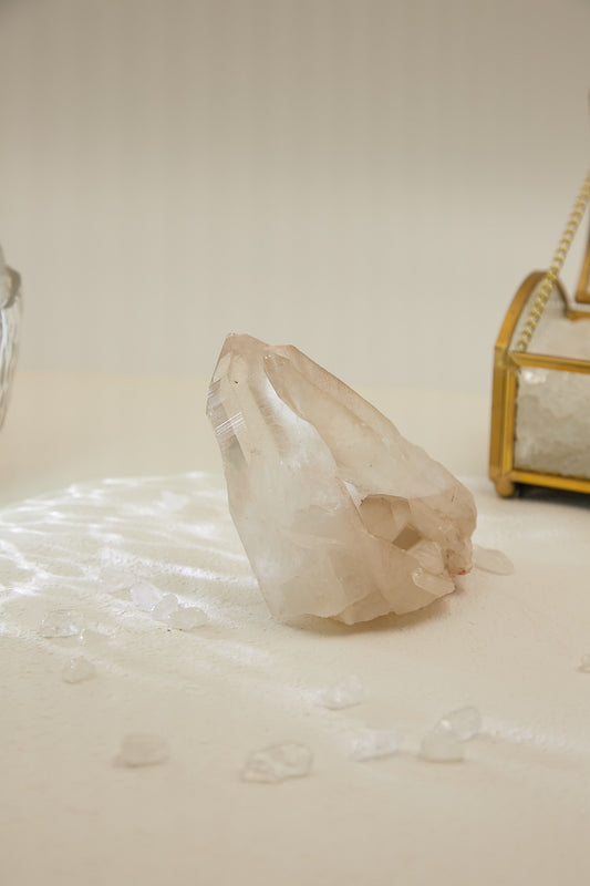 Wqc004-White Crystal Cluster