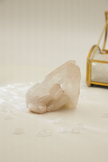 Wqc004-White Crystal Cluster