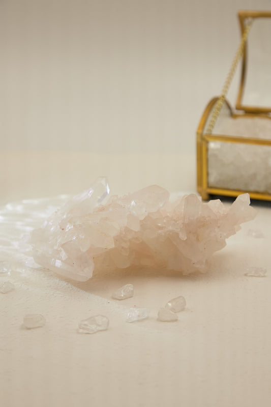 Wqc006-White Crystal Cluster