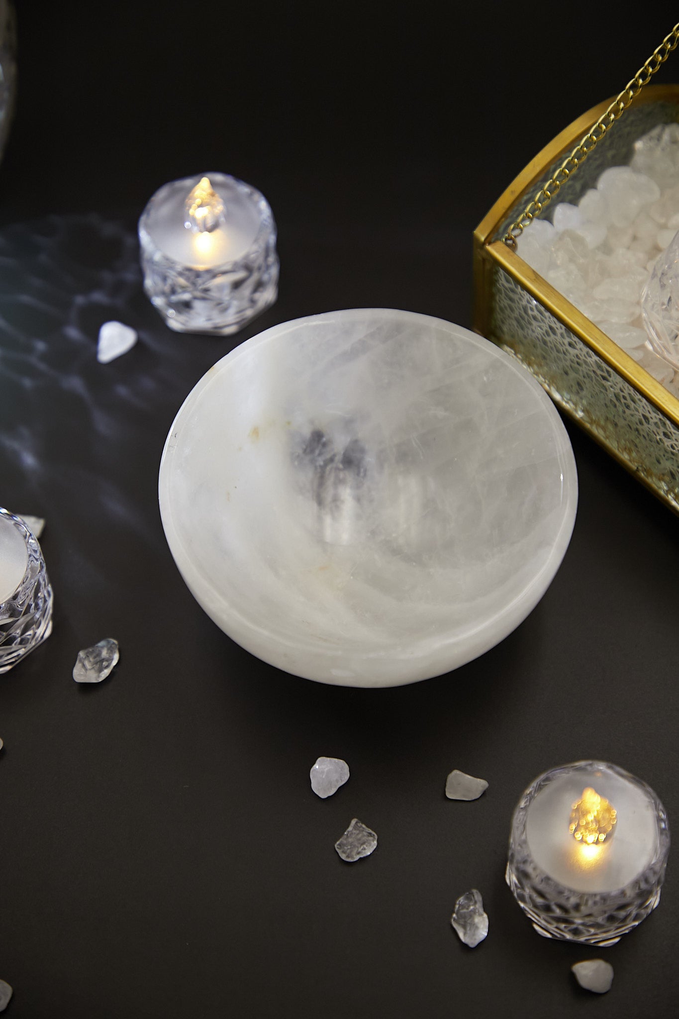 White crystal demagnetizing bowl (11CM)