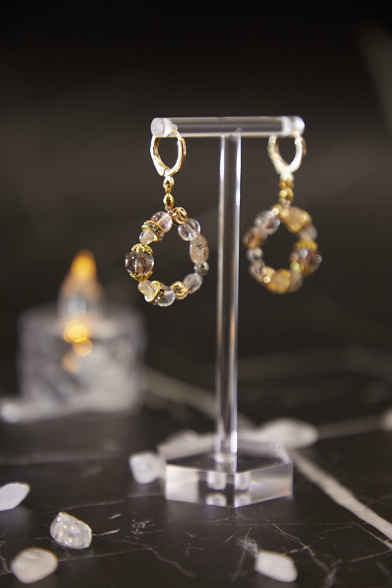 E004-Black gold super seven circle earrings