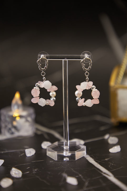 E007-Pink Quartz．Freshwater Pearl Hoop Earrings