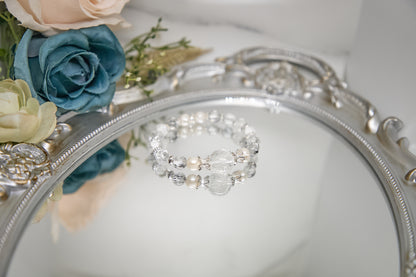 C001-White crystal, black sparkle, white turquoise, white asai, freshwater pearl