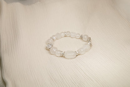 C002-Moonstone Shape