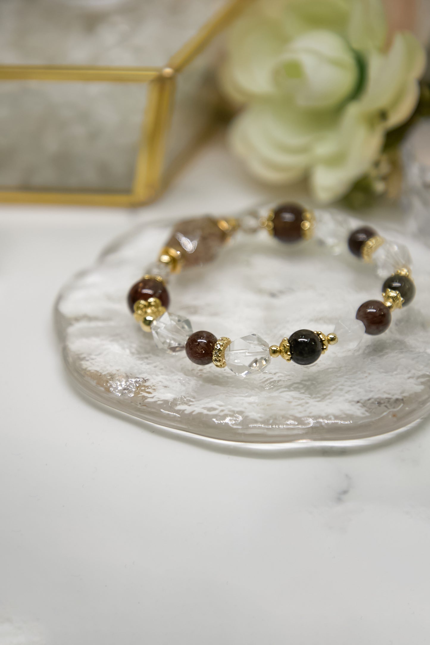 C018-Black Gold Super Seven・White Crystal